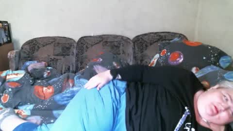 lanacat555 online show from 02/01/25, 11:16