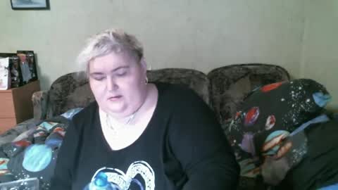 lanacat555 online show from 02/02/25, 03:39