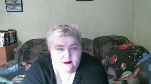 lanacat555 online show from 02/02/25, 07:46