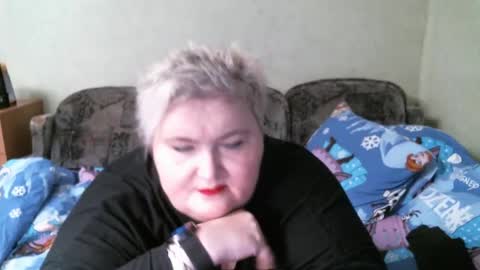 lanacat555 online show from 02/12/25, 09:22