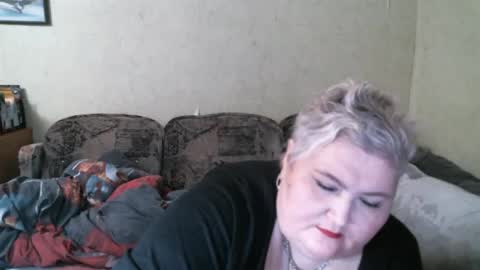lanacat555 online show from 03/06/25, 09:53