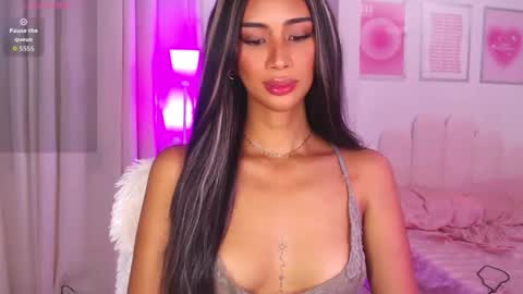 Lana online show from 09/22/25, 01:51