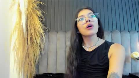 Lana online show from 05/27/26, 11:07