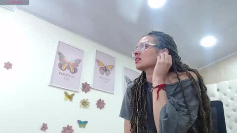 lanaemerson online show from 09/09/25, 03:11