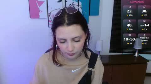 Alana Garcia  online show from 10/15/25, 11:54