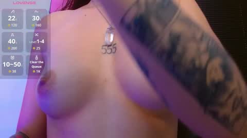 Alana Garcia  online show from 11/07/25, 11:54