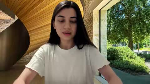 Lana online show from 10/11/25, 01:53