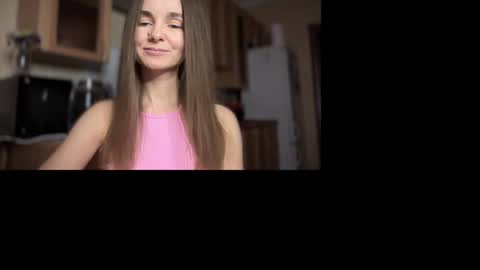 Lana online show from 12/05/24, 10:45