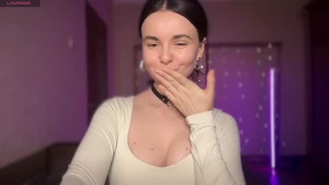 Lana online show from 07/07/26, 09:08