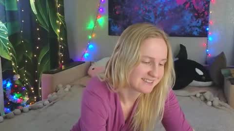 Snapshot of lanavismith chatting on 01/09/26, 07:00 LanaviSmith online show from 01/09/26, 07:00
