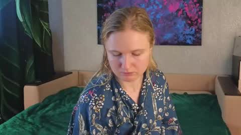 Snapshot of lanavismith chatting on 02/04/26, 06:30 LanaviSmith online show from 02/04/26, 06:30