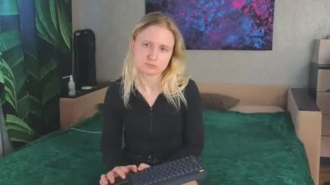 Snapshot of lanavismith chatting on 02/18/26, 06:20 LanaviSmith online show from 02/18/26, 06:20