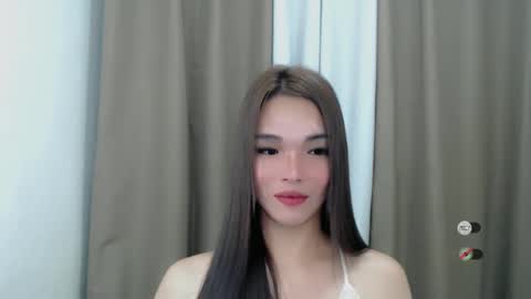 lanawyatt_ online show from 01/28/25, 02:10