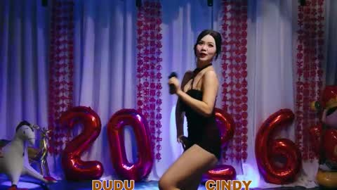 Snapshot of lankwaifong_cindy chatting on 02/14/26, 08:33 lankwaifong_cindy online show from 02/14/26, 08:33