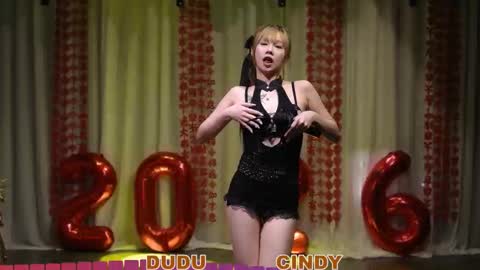Snapshot of lankwaifong_cindy chatting on 03/14/26, 02:33 lankwaifong_cindy online show from 03/14/26, 02:33
