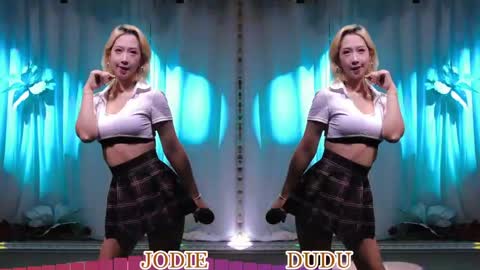 Snapshot of lankwaifong_cindy chatting on 06/02/26, 03:08 lankwaifong_cindy online show from 06/02/26, 03:08