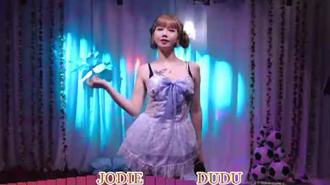 lankwaifong_cindy online show from 06/15/26, 03:09