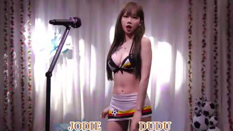 lankwaifong_cindy online show from 06/17/26, 02:58