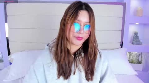 Lanna online show from 02/28/25, 11:36