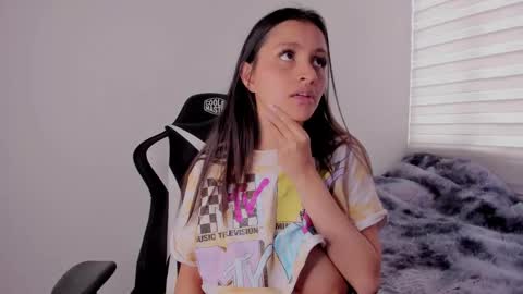 Snapshot of lanna_as chatting on 01/28/25, 05:24 lanna_as online show from 01/28/25, 05:24