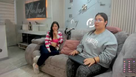 lanna_as online show from 02/19/26, 01:07