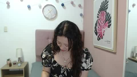 Lanna online show from 05/29/26, 01:09