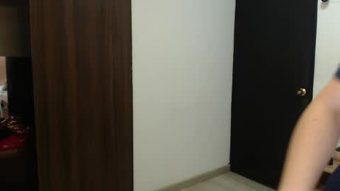 Lanna online show from 06/01/26, 01:24