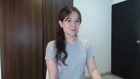 Lanna online show from 06/26/26, 01:37