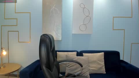 Lanna Carter  online show from 02/01/25, 06:10