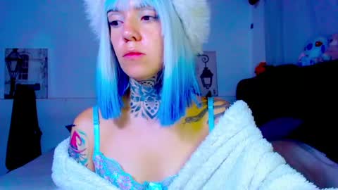 LANNIE   online show from 05/14/26, 04:25