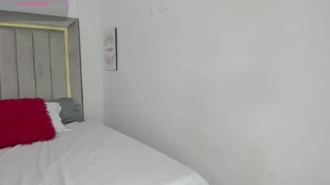 Julian online show from 10/14/25, 07:36