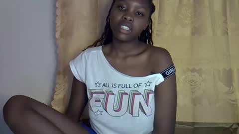 lara online show from 10/29/25, 12:07