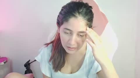 LARA online show from 06/23/26, 07:01