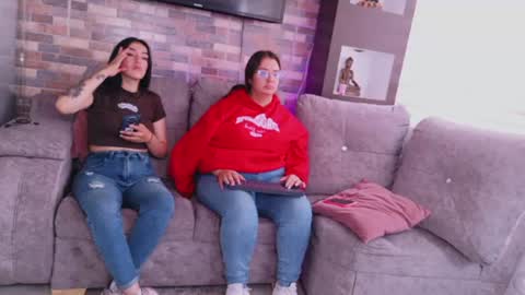 lara_as online show from 07/08/26, 06:45