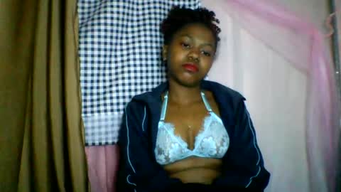 lara_belle online show from 07/02/26, 03:23