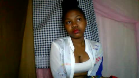 lara_belle online show from 07/14/26, 02:49