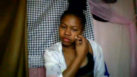 lara_belle online show from 07/15/26, 11:37