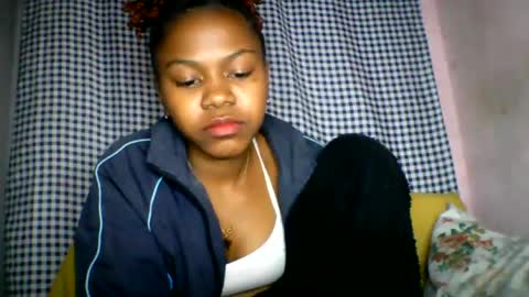 lara_belle online show from 07/26/26, 02:09