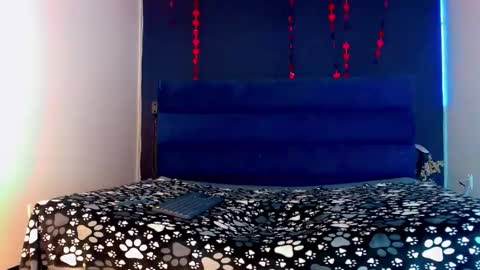 Lara Brunette  online show from 02/17/25, 11:44