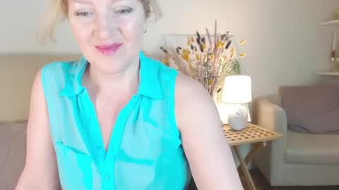 Snapshot of lara_fisher chatting on 05/03/26, 06:03 lara_fisher online show from 05/03/26, 06:03