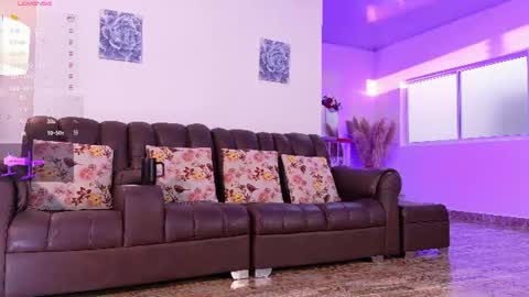 Hello Guys I am Lara Giraldo  WELCOME To my room online show from 07/24/26, 11:03