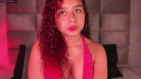 Lara  online show from 02/04/25, 03:44