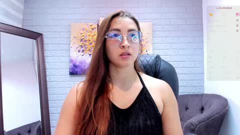      700  200   online show from 05/21/26, 07:54