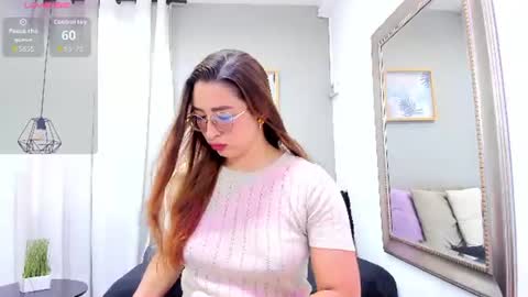      700  200   online show from 07/05/26, 05:31