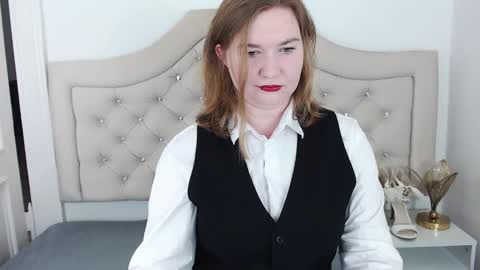 Snapshot of laraflirt chatting on 12/05/24, 07:17 LaraFlirt online show from 12/05/24, 07:17