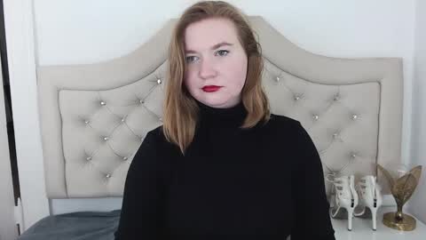 Snapshot of laraflirt chatting on 12/21/24, 03:36 LaraFlirt online show from 12/21/24, 03:36