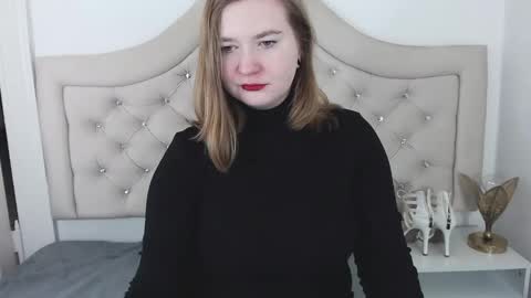 Snapshot of laraflirt chatting on 12/31/24, 01:36 LaraFlirt online show from 12/31/24, 01:36