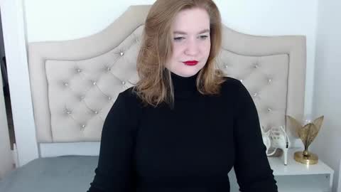 Snapshot of laraflirt chatting on 01/02/25, 02:24 LaraFlirt online show from 01/02/25, 02:24