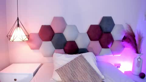  Lara Gold  online show from 09/26/25, 12:36