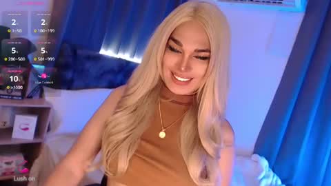 Snapshot of larah_fuchs26 chatting on 12/11/24, 06:25 Larah will make your day online show from 12/11/24, 06:25